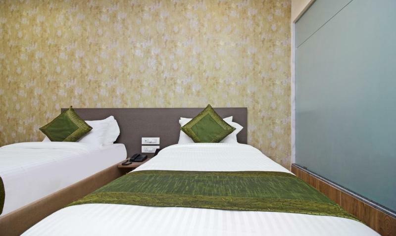 Ocean Suites Hotel 뭄바이 외부 사진