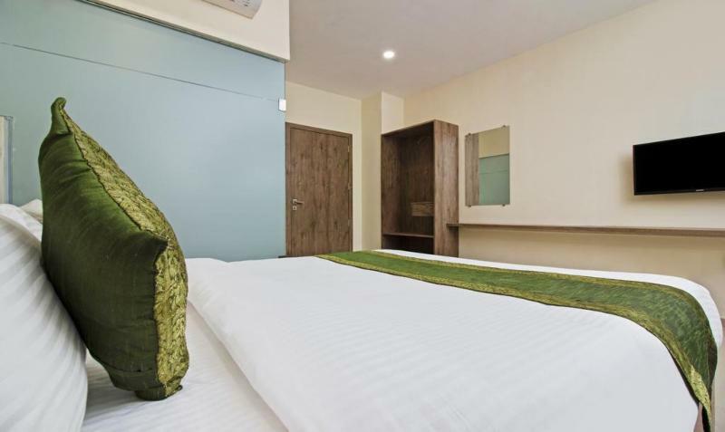 Ocean Suites Hotel 뭄바이 외부 사진