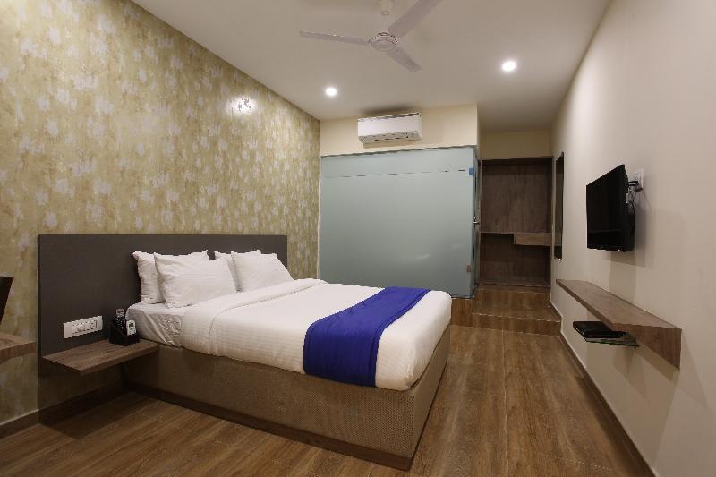 Ocean Suites Hotel 뭄바이 외부 사진